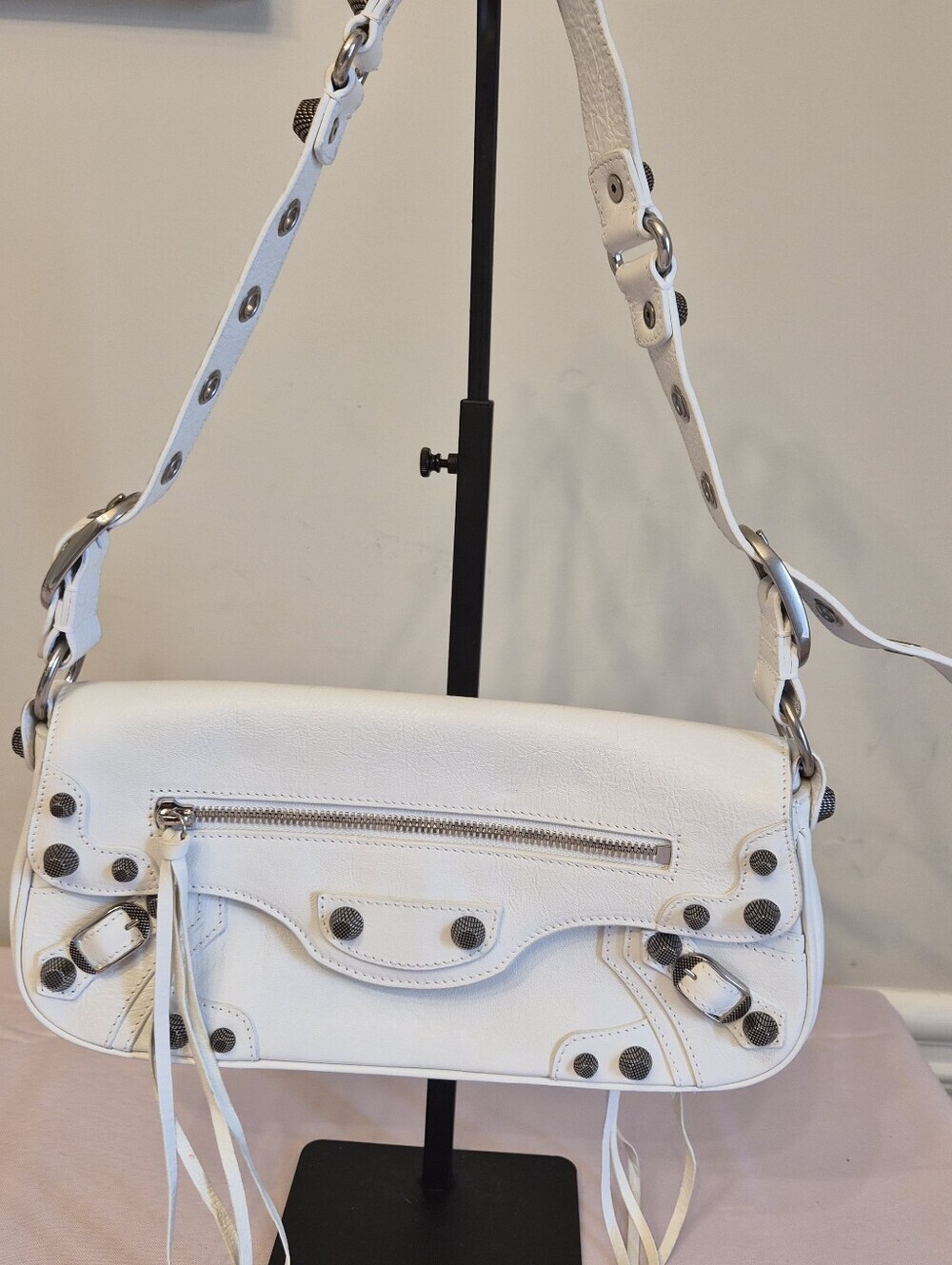 Balenciaga Le Cagole Shoulder Bag – Optic White - Picture 1 of 13